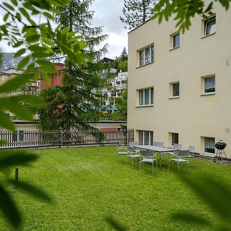Haus Padrun 10 By Arosa Vacations Apartment Bagian luar foto